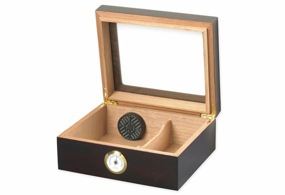 Budget ๐ 50 Cigar Mahogany Humidor by Quality Importers Trading Co., Inc โจ - Image 2