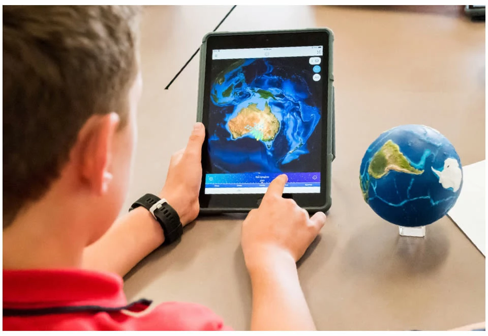 Best Sale 🔔 Augmented Reality 3D Earth by Quantum AR Technologies ✔️ - Image 14