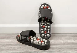 Hot Sale ⭐ Acupressure Massage 🩴 Sandals by Sharper Image 😍