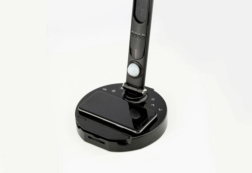 Wholesale ๐คฉ Phone Charging Desk Lamp by Rapid Conn Inc (Lumicharge) โค๏ธ - Image 3