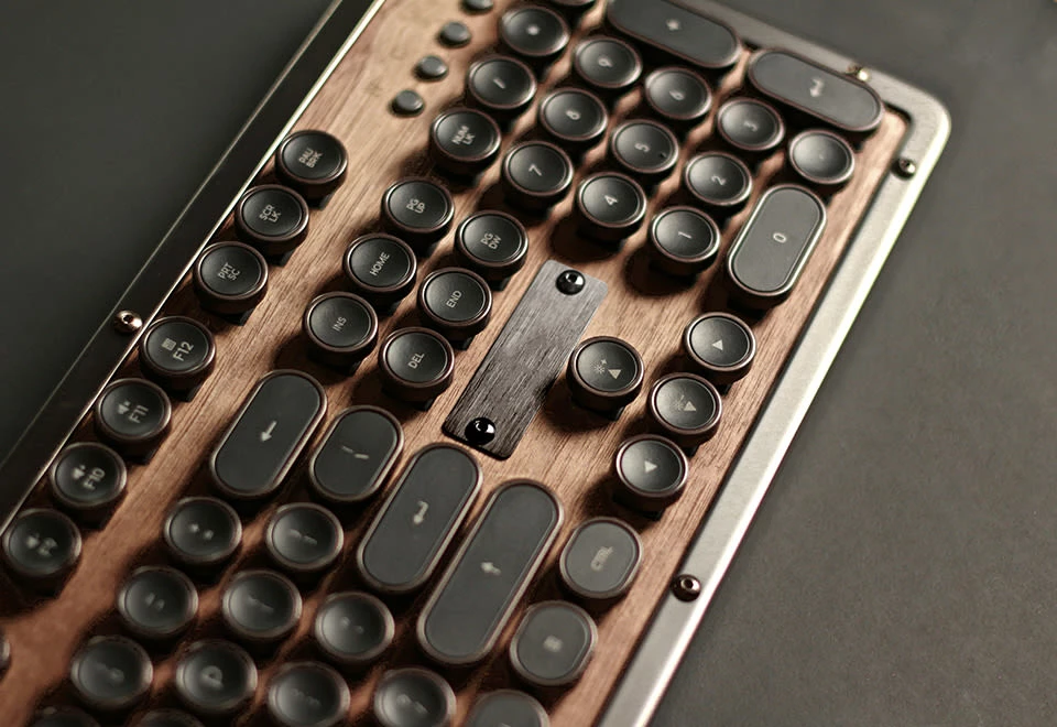 Cheapest 🌟 Bluetooth Retro Keyboard by Azio Corporation 🥰 - Image 3